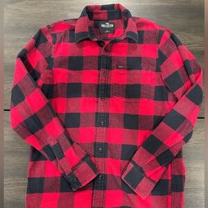 Hollister Men's Bold Red and Black Checkered Shirt L